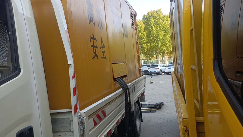 沈河如何判断柴油发电机组和UPS电源的切换时间是否符合要求？