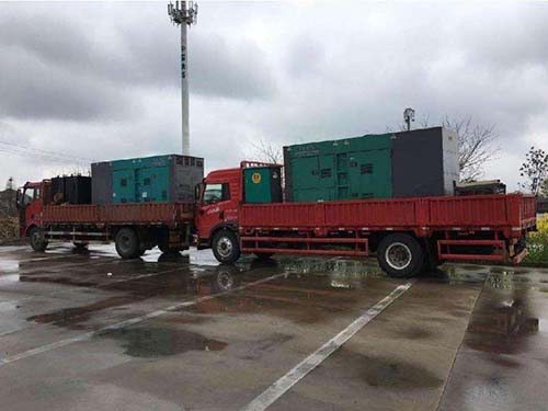 沈河涂抹密封胶后，需要等待多长时间才能安装水冷式机油散热器密封件？